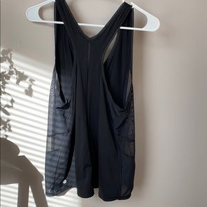 Lululemon mesh tank